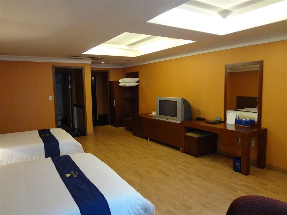 Diamond Tourist Hotel Busan Exteriör bild