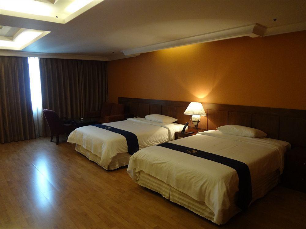 Diamond Tourist Hotel Busan Exteriör bild