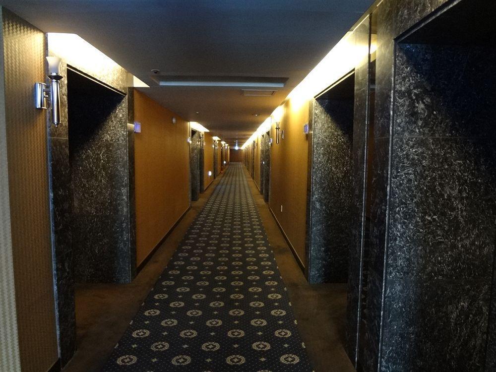 Diamond Tourist Hotel Busan Exteriör bild